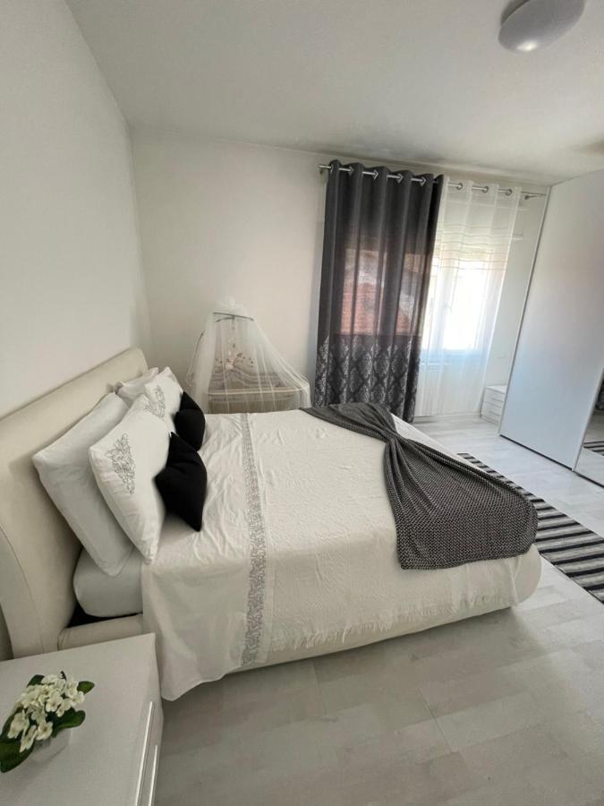 Apartamento Casa Di Isabelle Venezia Mestre Exterior foto